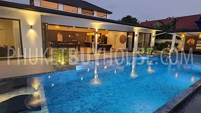 RAW7337: Five Bedroom Pool Villa in Rawai. Photo #46