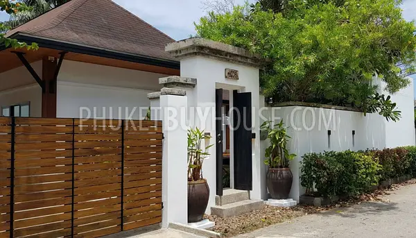 RAW7044: 3-Bedroom Villa in Peaceful Area of Rawai. Photo #4