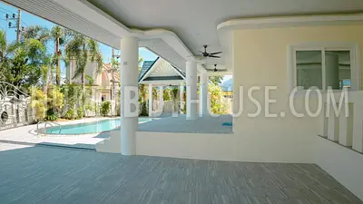RAW7342: Three Bedroom Villa Close to Rawai Beach. Photo #21
