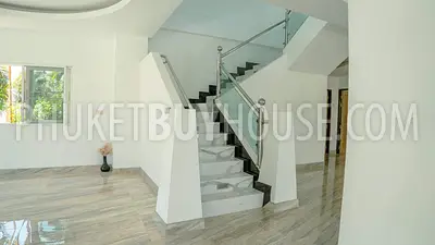 RAW7342: Three Bedroom Villa Close to Rawai Beach. Photo #17