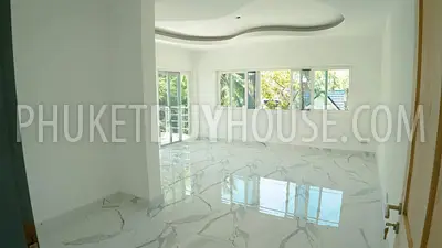 RAW7342: Three Bedroom Villa Close to Rawai Beach. Photo #18