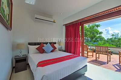 SUR7343: Five Bedroom Villa with Sea View in Surin. Photo #5