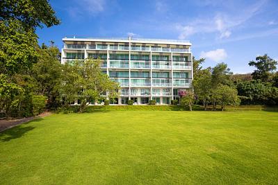 LAG22628: Spacious 1-Bedroom Lakeside Apartment with Full Resort Access. 照片 #1