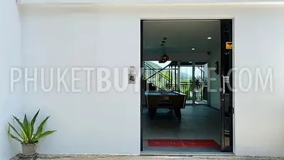 CHA5811: Luxury Eight Bedroom Villa in Chalong. Photo #6