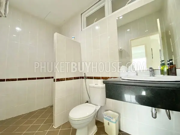 CHA5811: Luxury Eight Bedroom Villa in Chalong. Photo #9