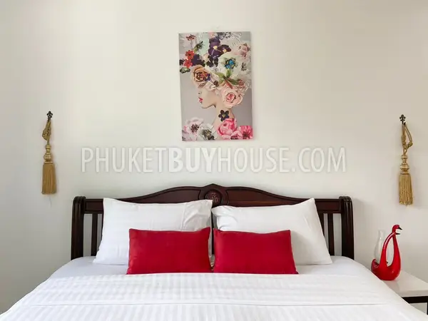 CHA5811: Luxury Eight Bedroom Villa in Chalong. Photo #11