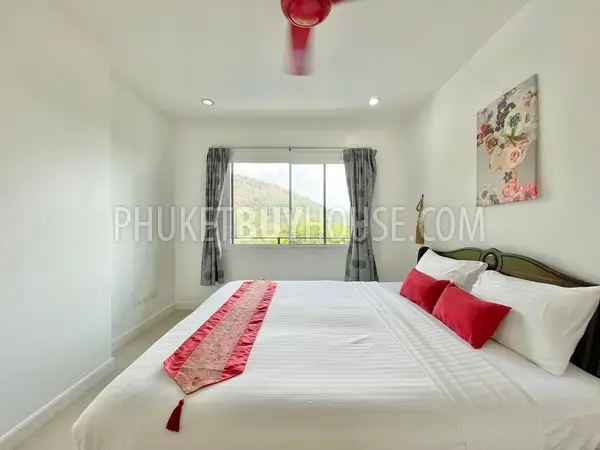 CHA5811: Luxury Eight Bedroom Villa in Chalong. Photo #18