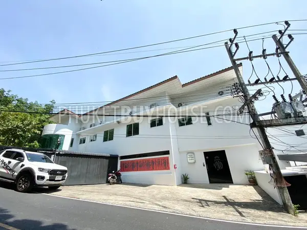 CHA5811: Luxury Eight Bedroom Villa in Chalong. Photo #75
