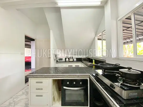 CHA5811: Luxury Eight Bedroom Villa in Chalong. Photo #46