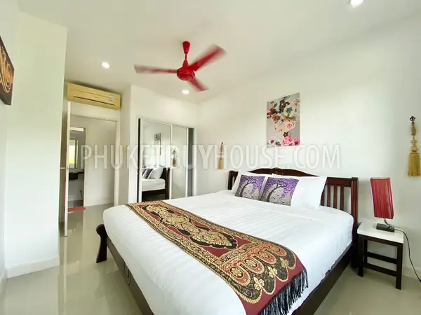 CHA5811: Luxury Eight Bedroom Villa in Chalong. Photo #37