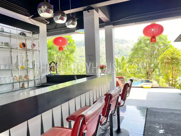 CHA5811: Luxury Eight Bedroom Villa in Chalong. Photo #62