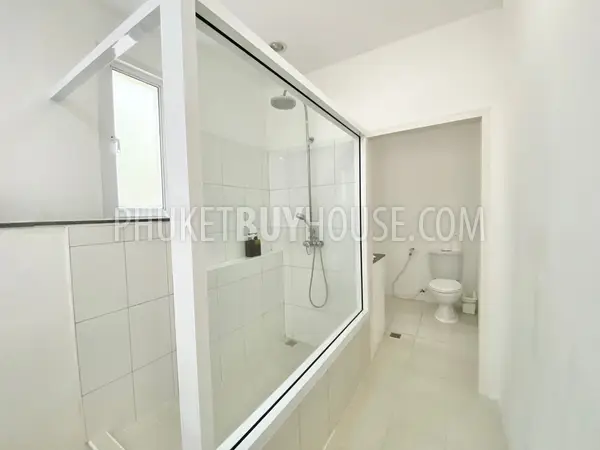 CHA5811: Luxury Eight Bedroom Villa in Chalong. Photo #21