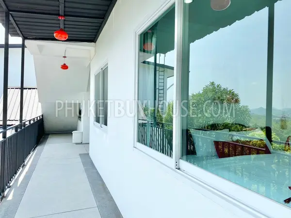 CHA5811: Luxury Eight Bedroom Villa in Chalong. Photo #51