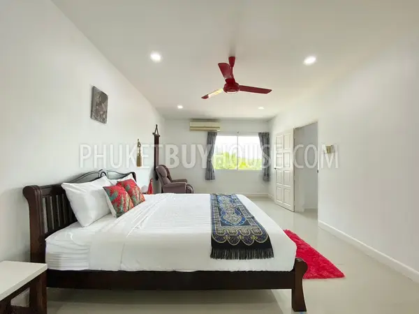 CHA5811: Luxury Eight Bedroom Villa in Chalong. Photo #23