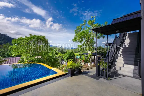 CHA5811: Luxury Eight Bedroom Villa in Chalong. Photo #2