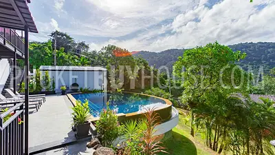 CHA5811: Luxury Eight Bedroom Villa in Chalong. Photo #4