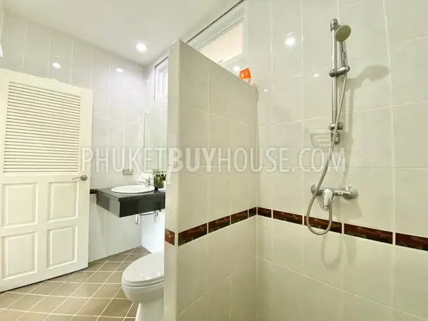 CHA5811: Luxury Eight Bedroom Villa in Chalong. Photo #36