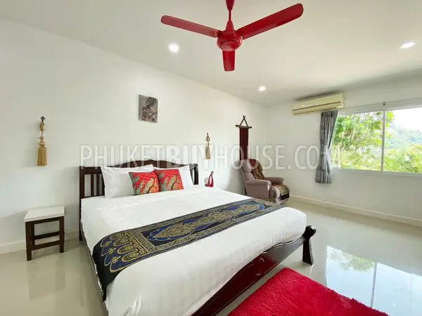 CHA5811: Luxury Eight Bedroom Villa in Chalong. Photo #61