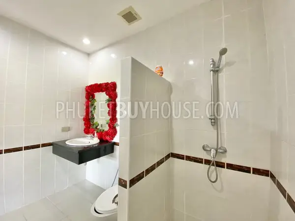 CHA5811: Luxury Eight Bedroom Villa in Chalong. Photo #25