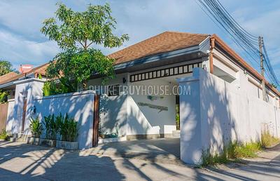 RAW7355: Two Bedroom Private Pool Villa in Rawai. Photo #12