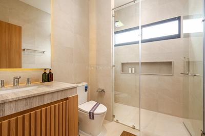 CHA22637: Spacious Modern Villas with Total Privacy in Southern Phuket, Chalong Bay. Photo #28