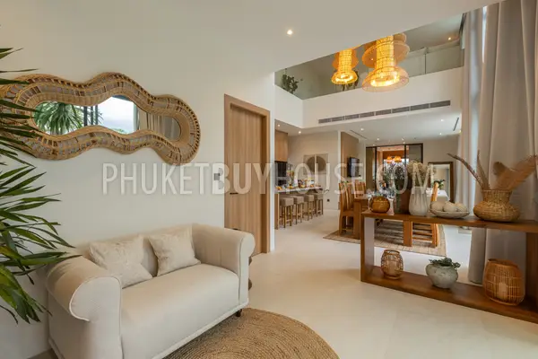 CHA22637: Spacious Modern Villas with Total Privacy in Southern Phuket, Chalong Bay. Photo #22