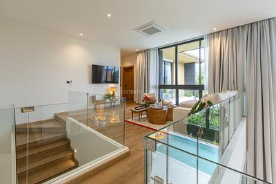 CHA22637: Spacious Modern Villas with Total Privacy in Southern Phuket, Chalong Bay. Photo #16