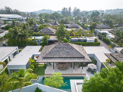 BAN22640: Luxury 4-Bedroom Pool Villa near Bangtao Beach. Photo #39