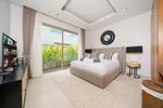 BAN22640: Luxury 4-Bedroom Pool Villa near Bangtao Beach. Thumbnail #5