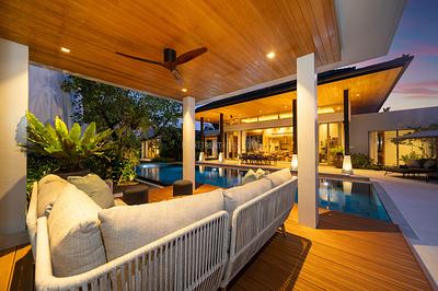 BAN22640: Luxury 4-Bedroom Pool Villa near Bangtao Beach. Photo #21