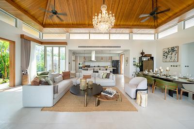 BAN22640: Luxury 4-Bedroom Pool Villa near Bangtao Beach. Photo #20