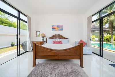 BAN22642: Tropical 4-Bedroom Villa with Private Pool in Pasak. Photo #8
