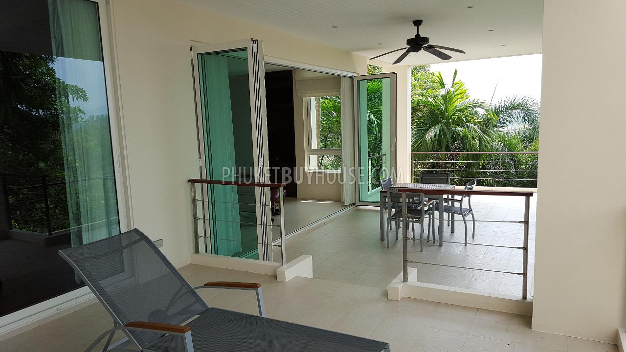 LAY6937: 3 bedroom apartment in Layan beach area. Photo #12