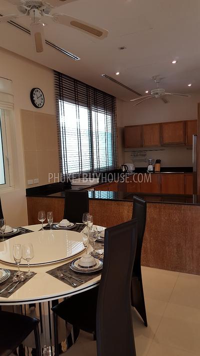 LAY6937: 3 bedroom apartment in Layan beach area. Photo #5