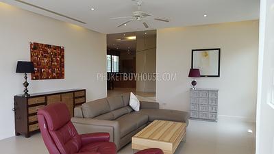 LAY6937: 3 bedroom apartment in Layan beach area. Photo #10
