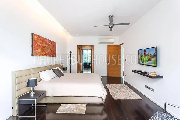 RAW6576: Modern Villa For Sale in Rawai. Photo #10