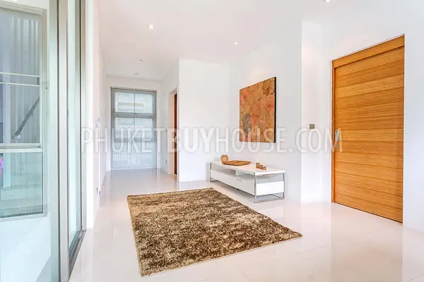 RAW6576: Modern Villa For Sale in Rawai. Photo #12