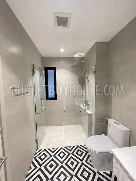 NAY22280: Apartment with Garden Access in Nai Yang with Negotiable Price. Fotoğraf #8