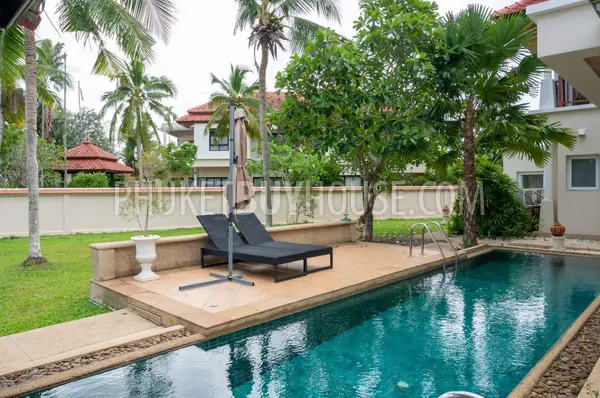 BAN22287: Elegant Two-Story 3BR Home with Stunning Golf Course and Lake Views for Sale in Bang Tao. Fotoğraf #52