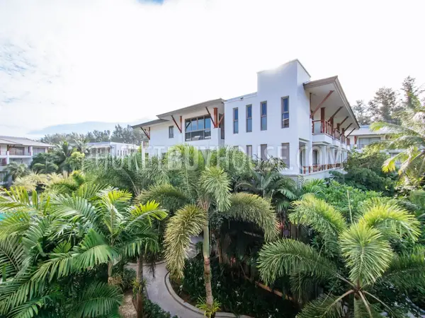 NAT5953: Splendid Apartment just 50 meters from Nai Thon Beach. Photo #4
