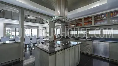 SUR22288: Skyline Villa with Ocean Views – A Pinnacle of Luxury Living in Surin. 照片 #8
