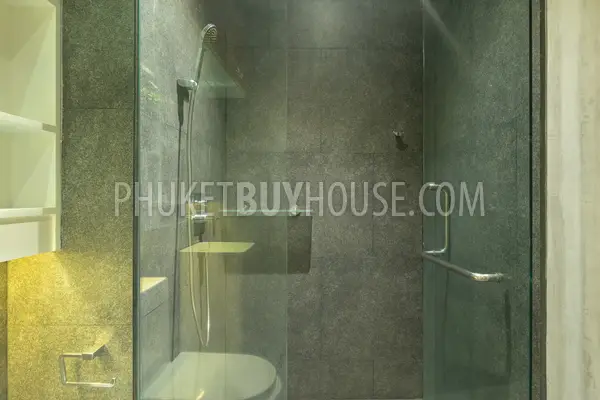 NAI6956: Freehold - Apartments for Sale in Nai Harn Beach Area. Photo #2