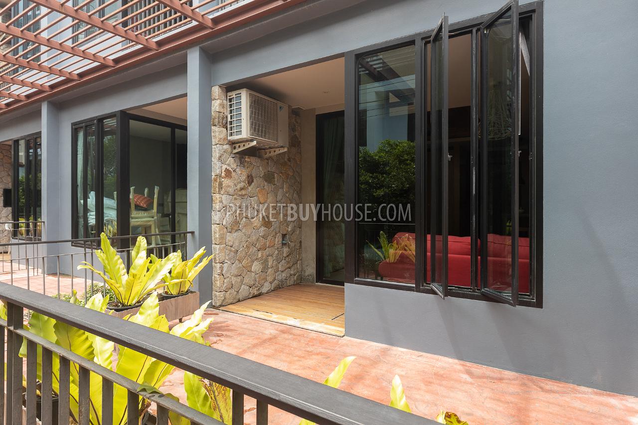 NAI6956: Freehold - Apartments for Sale in Nai Harn Beach Area. Photo #5