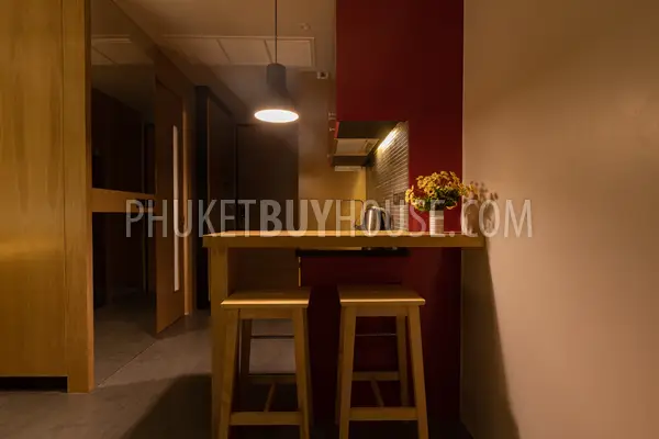 NAI6956: Freehold - Apartments for Sale in Nai Harn Beach Area. Photo #7
