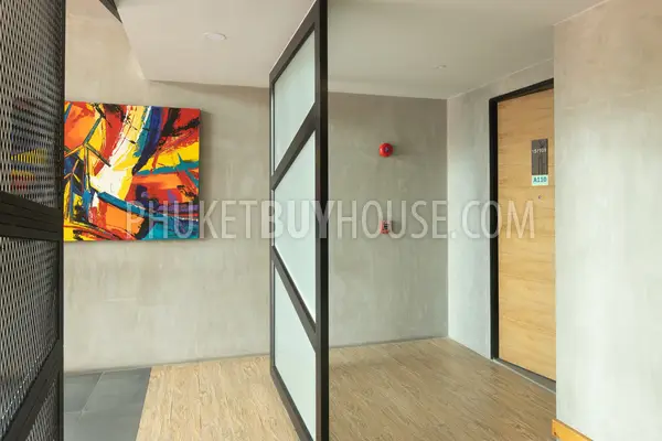 NAI6956: Freehold - Apartments for Sale in Nai Harn Beach Area. Photo #12