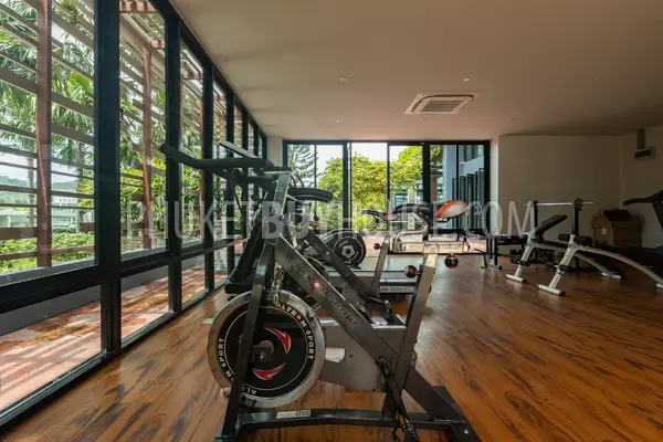 NAI6956: Freehold - Apartments for Sale in Nai Harn Beach Area. Photo #13