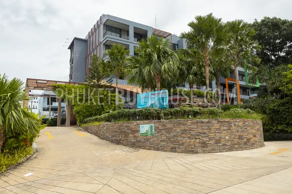 NAI6956: Freehold - Apartments for Sale in Nai Harn Beach Area. Photo #14