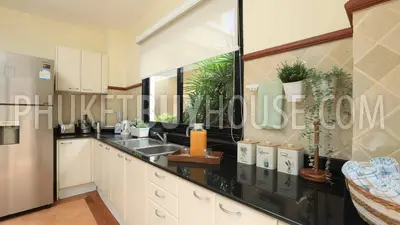 LAG22300: A Dream Villa in the Laguna Region with Private Pool and Golf Views for Sale. Photo #12