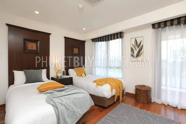 LAG22300: A Dream Villa in the Laguna Region with Private Pool and Golf Views for Sale. Photo #20