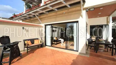 LAG22300: A Dream Villa in the Laguna Region with Private Pool and Golf Views for Sale. Photo #32